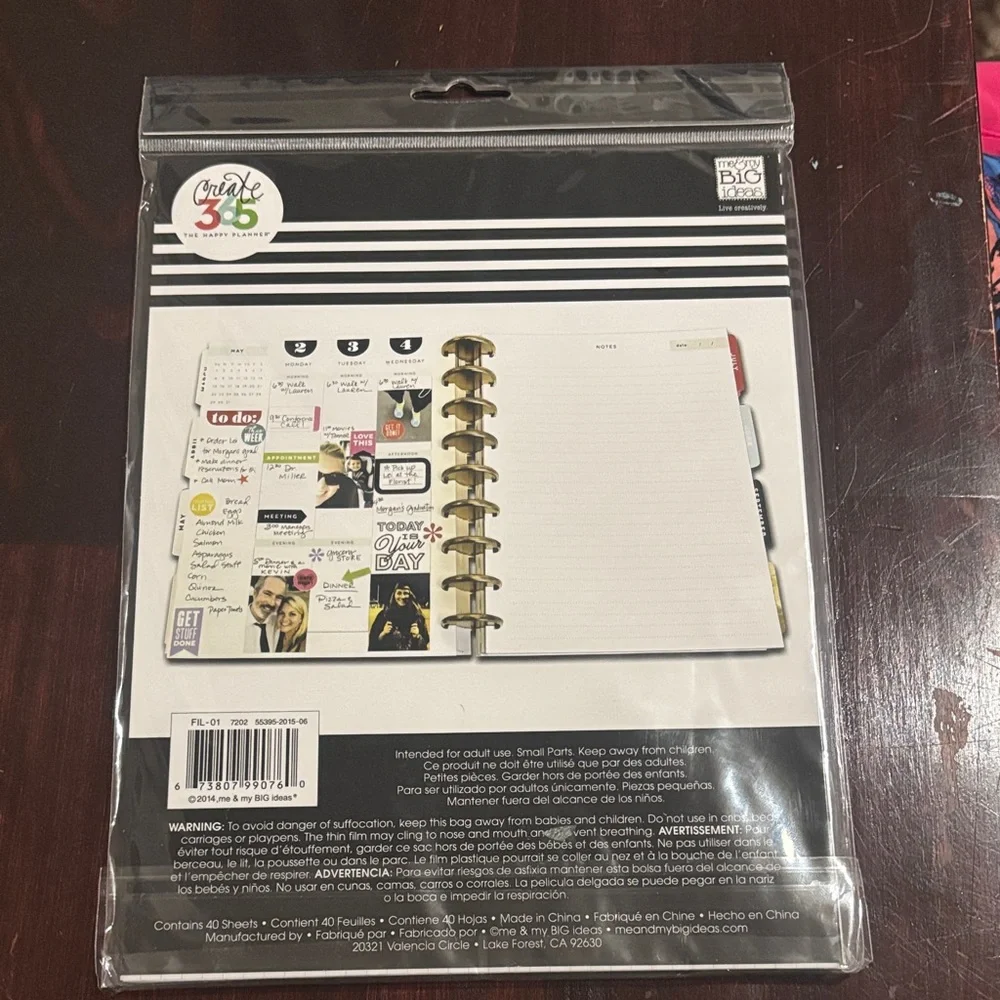Me & My Big Ideas Create 365 Planner Paper - NWT never opened note and graph